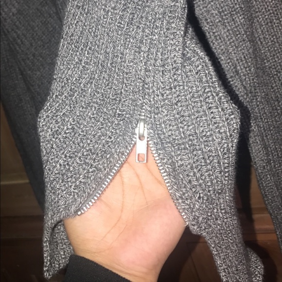 Sweater - Picture 2 of 3